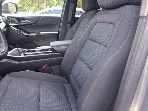 Sterling Gray Metallic 2025 Chevrolet Equinox LT