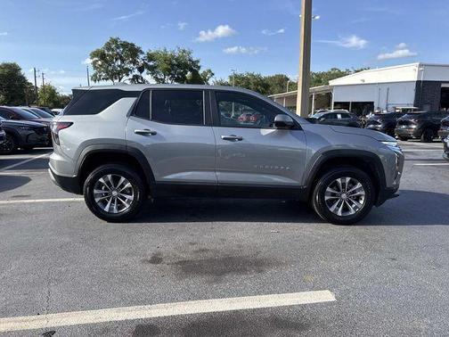 Sterling Gray Metallic 2025 Chevrolet Equinox LT