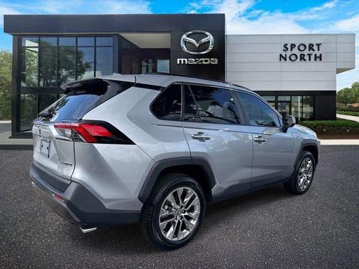Silver Sky Metallic 2019 Toyota RAV4 Limited