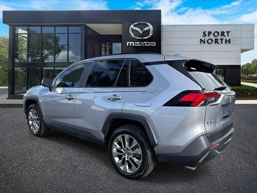 Silver Sky Metallic 2019 Toyota RAV4 Limited