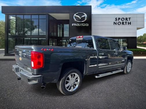 Graphite Metallic 2018 Chevrolet Silverado 1500 High Country