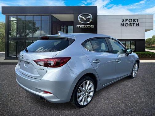 Sonic Silver Metallic 2017 Mazda Mazda3 Grand Touring