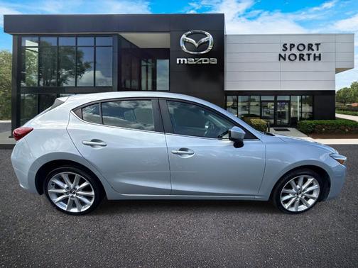 Sonic Silver Metallic 2017 Mazda Mazda3 Grand Touring