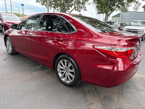 2015 Toyota Camry Hybrid XLE