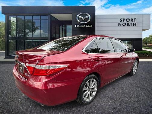 2015 Toyota Camry Hybrid XLE