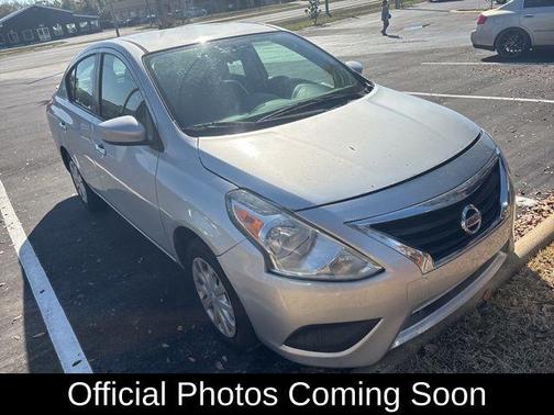 2017 Nissan Versa 1.6 SV