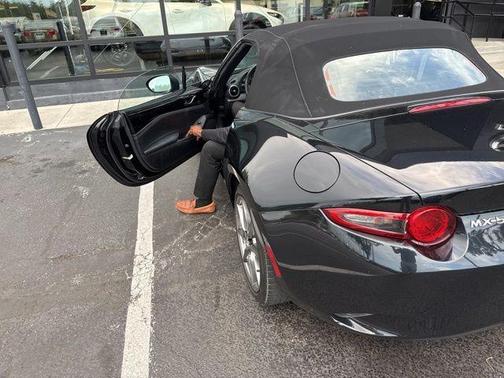 2022 Mazda MX-5 Miata Grand Touring