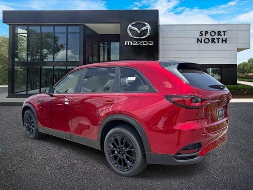 Soul Red Crystal Metallic 2026 Mazda CX-70 3.3 TURBO PREFERRED