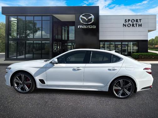 2024 Genesis G70 2.5T