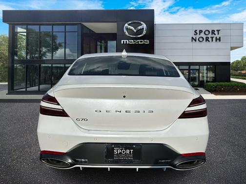 2024 Genesis G70 2.5T