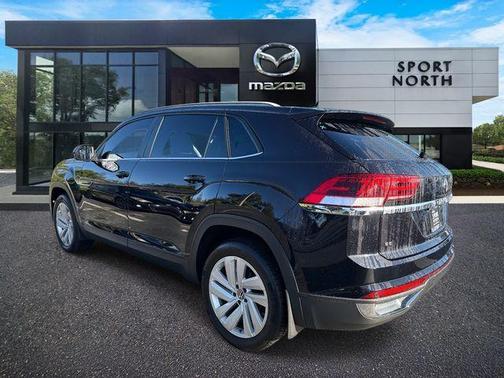 2022 Volkswagen Atlas Cross Sport 2.0T SE w/Technology