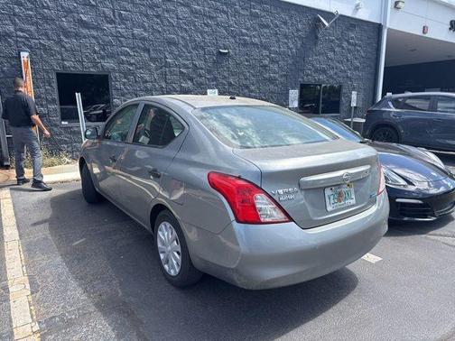 2012 Nissan Versa 1.6 S