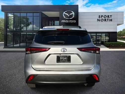 2021 Toyota Highlander L