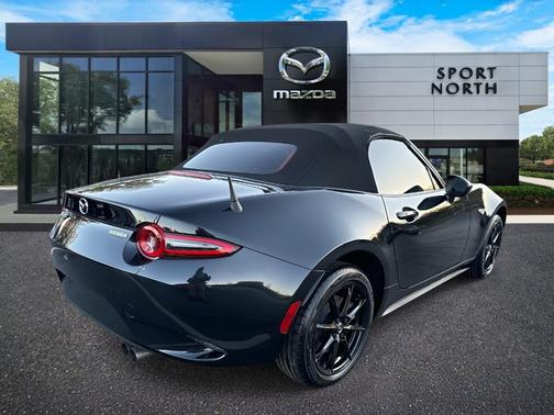 2025 Mazda MX-5 Miata Sport