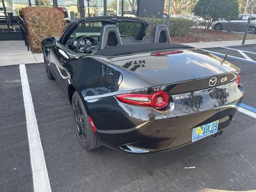 2025 Mazda MX-5 Miata Sport