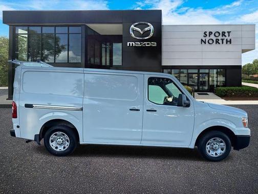 2018 Nissan NV Cargo NV2500 HD SV V6/SV V8