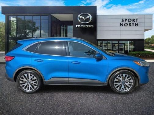 2020 Ford Escape Titanium Hybrid