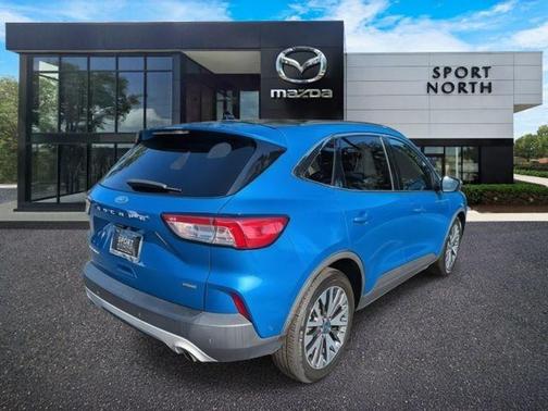 2020 Ford Escape Titanium Hybrid