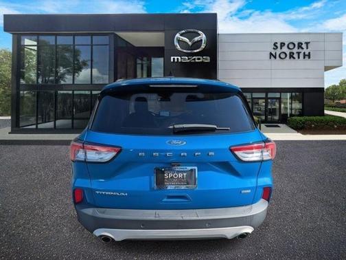 2020 Ford Escape Titanium Hybrid