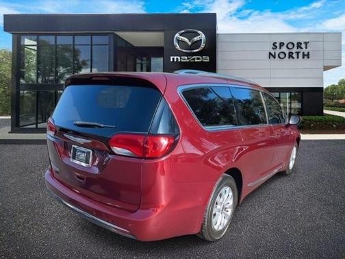 2019 Chrysler Pacifica Touring-L
