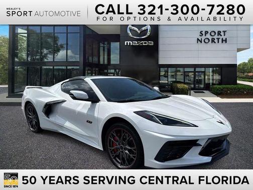 White Pearl Metallic 2023 Chevrolet Corvette Stingray w/3LT