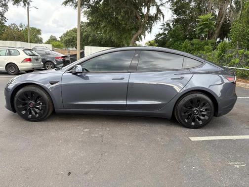 2022 Tesla Model 3 Long Range
