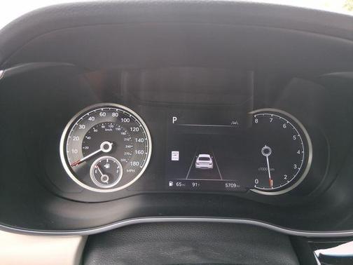 Gray 2025 Genesis G70 2.5T