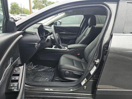 2025 Mazda CX-30 Select
