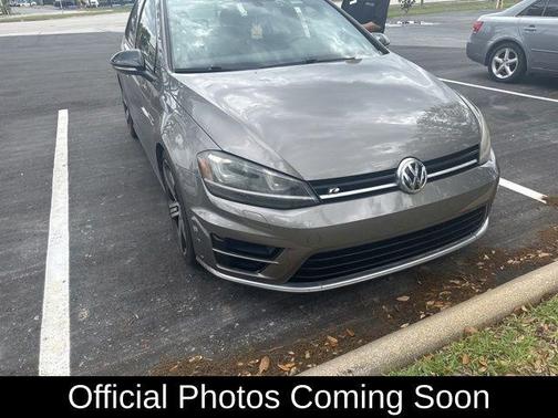 2016 Volkswagen Golf R 4-Door