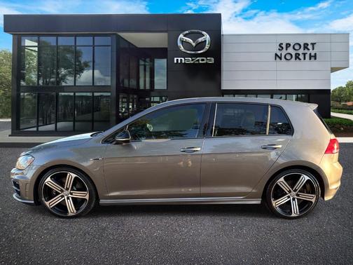 2016 Volkswagen Golf R 4-Door