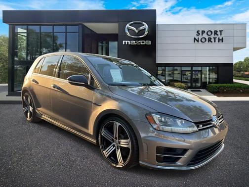 2016 Volkswagen Golf R 4-Door