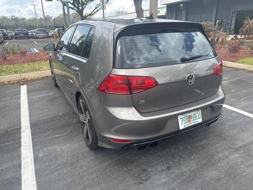 2016 Volkswagen Golf R 4-Door