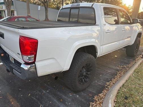 2017 Toyota Tacoma SR5