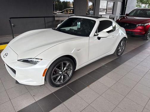 2022 Mazda MX-5 Miata RF Grand Touring