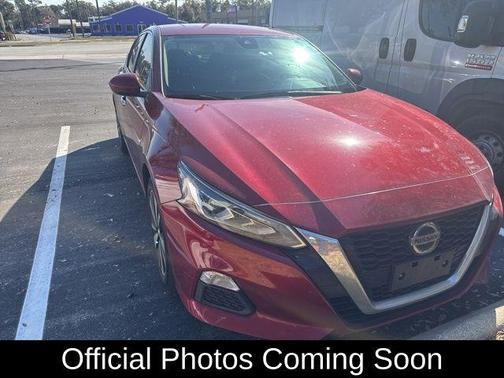 2022 Nissan Altima 2.5 SV