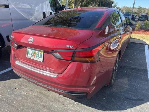 2022 Nissan Altima 2.5 SV