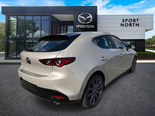 Platinum Quartz Metallic 2026 Mazda Mazda3 FWD w/Preferred Package