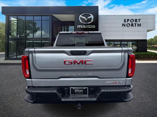 2025 GMC Sierra 1500 AT4X