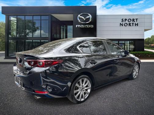 2023 Mazda Mazda3 FWD w/Preferred Package