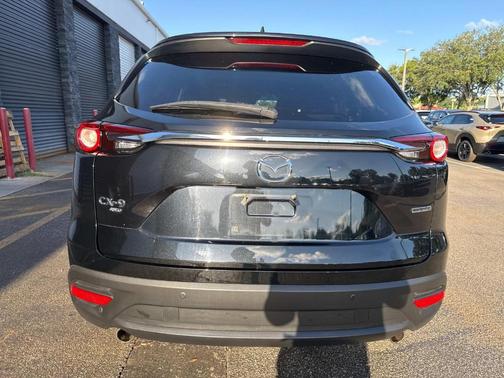 2022 Mazda CX-9 Touring Plus