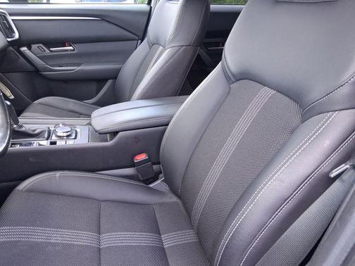 Jet Black Mica 2024 Mazda CX-50 2.5 S Preferred Package