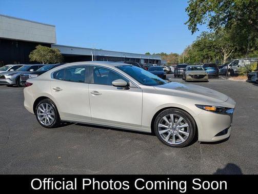 2023 Mazda Mazda3 FWD w/Preferred Package