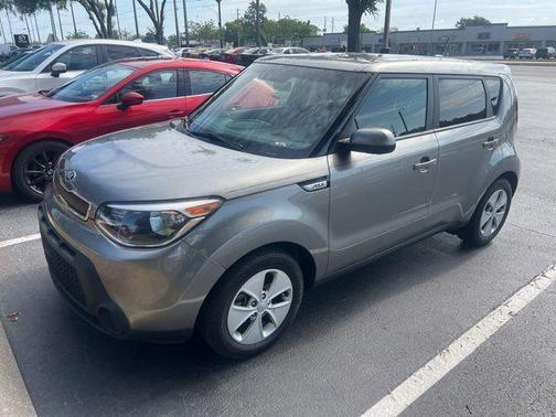 2016 Kia Soul Base