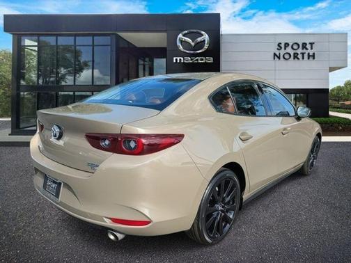 2024 Mazda Mazda3 2.5 Carbon Turbo