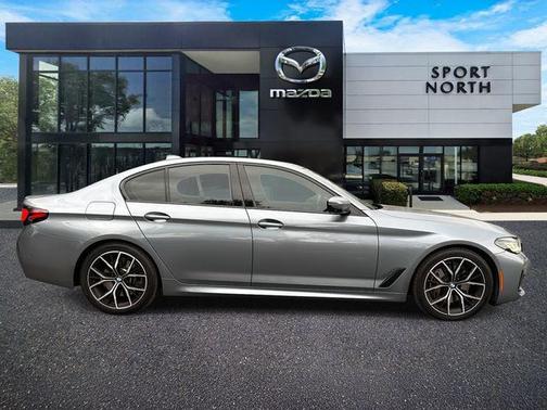 2021 BMW 540 i