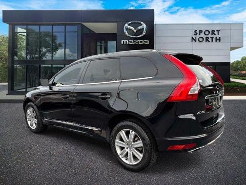 Onyx Black Metallic 2017 Volvo XC60 T5 Inscription