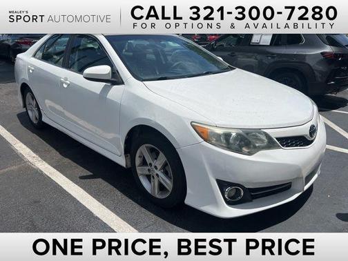 2014 Toyota Camry SE