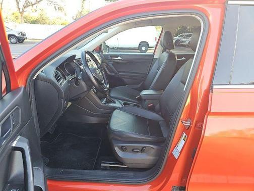 2019 Volkswagen Tiguan 2.0T SE