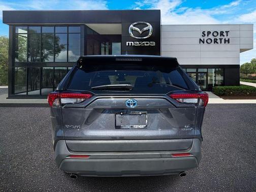 2024 Toyota RAV4 Hybrid LE