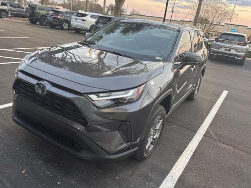 2024 Toyota RAV4 Hybrid LE